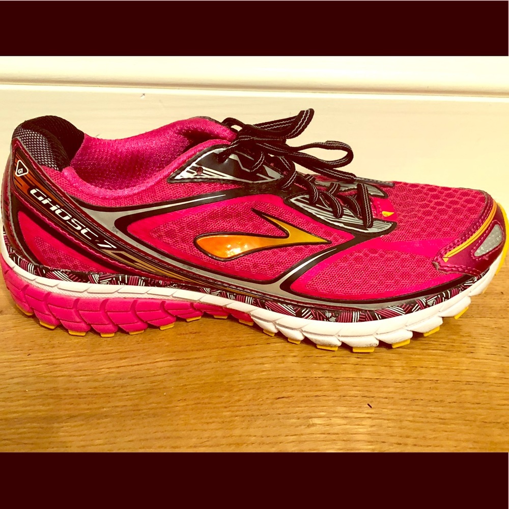 Women’s Brooks Sneakers